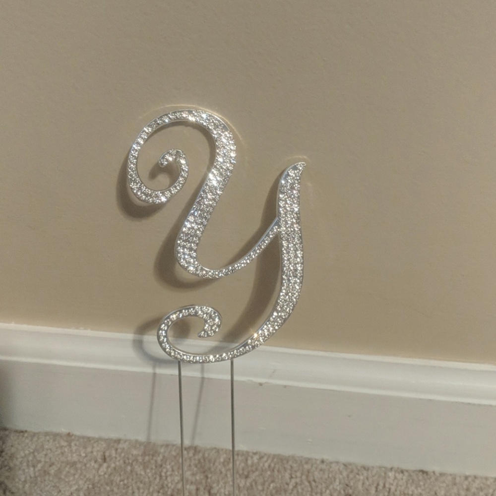 Wedding Cake Topper "Y"